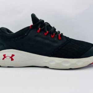Under Armour Charged Vantage 